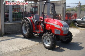 TRACTOR