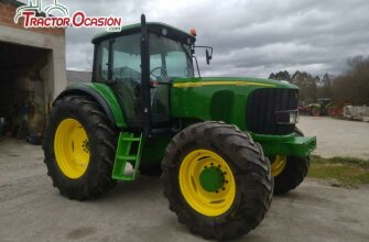 John Deere 6520