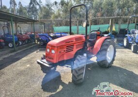 TRACTOR AGRIA 860 TROTTER