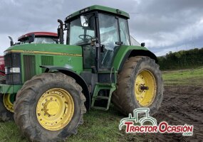 JOHN DEERE 7600