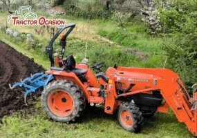Kubota L3200
