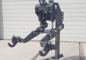 Tripuntal Universal