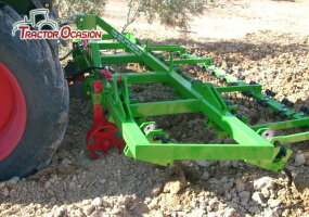Cultivador 13 brazos