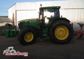 John Deere 6215 R