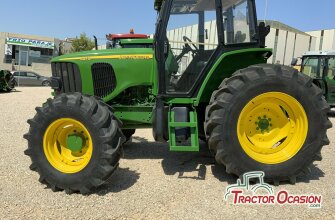 TRACTOR JOHN DEERE 6215