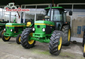 John Deere 2850