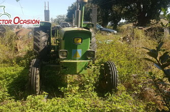 JOHN DEERE 2020