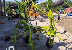 RASTRILLO EXTENDEDOR CLAAS VOLTO 52