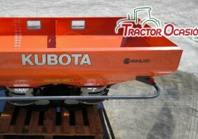ABONADORA KUBOTA NUEVA
