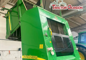 JOHN DEERE 592