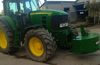 John Deere 7530