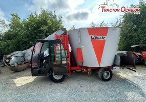CARRO MEZCLADOR AUTOPROPULSADO MUTTI 16M US 3124