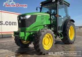 2017 John Deere 5090GF