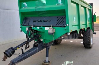 Remolque esparcidor de abono BENAVIDES