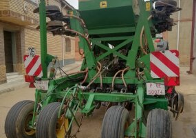 Sembradora John Deere