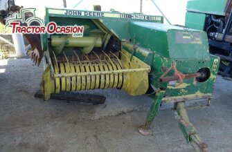 John Deere 339E