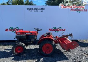 TRACTOR KUBOTA B7000 US 3366