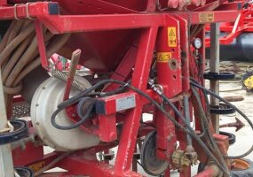 Kverneland T-S 450