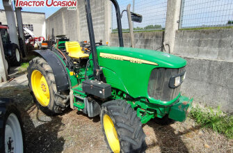John deere 5215F