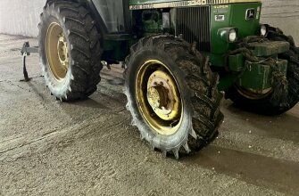 John Deere 3340 S4