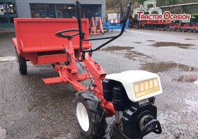 Motocultor con remolque matriculado