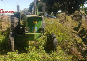 JOHN DEERE 2020