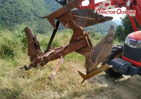 Arado tractor mediano Ocasión