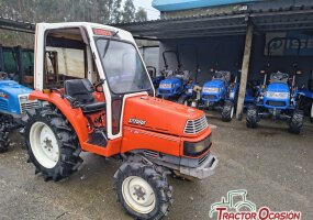 Tractor kubota 4 cilindros
