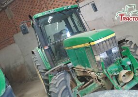 JOHN DEERE