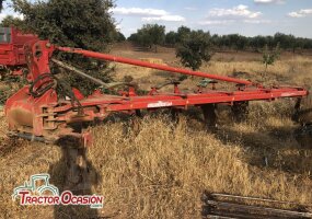 Arado de vertedera 7 cuerpos 