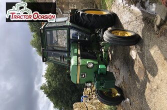 John Deere 2040