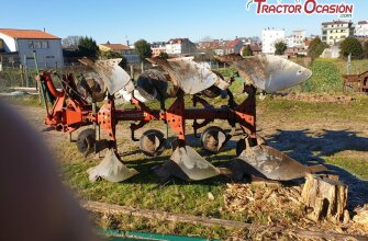 Arado Kverneland 3 vertederas