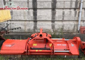 Trituradora KUHN BPR 305 — 3 m · Reversible 