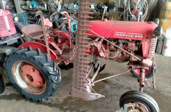 TRACTOR MCCORMIKC FARMALL CUB