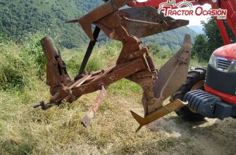 Arado tractor mediano Ocasión