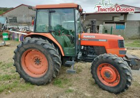 kubota M9000