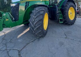JOHN DEERE 8370R