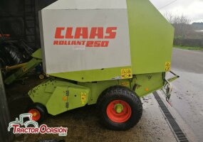 Claas Rollant 250