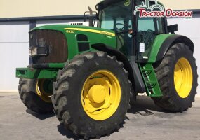 John Deere 6930