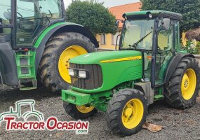 John Deere 5515