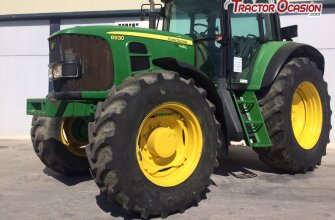 John Deere 6930