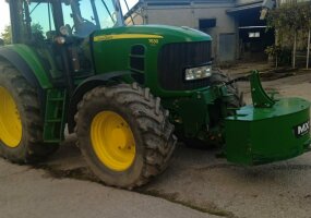 John Deere 7530