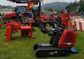 MINIDUMPER HAÜSER XR800 DIESEL