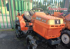 Minitractor kubota con rotovator