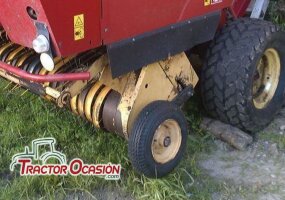Rotoempacadora  New Holland 654