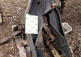 ANCALJES  PALA  MAILLEUX NEW HOLLAND 8260