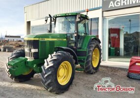 JOHN DEERE 7600