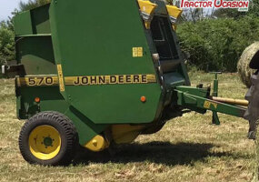 John Deere 570