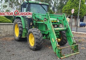 John Deere 6210