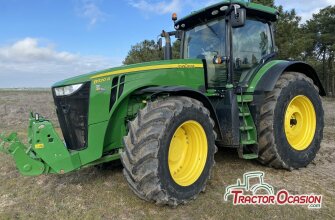 John deere 8320R